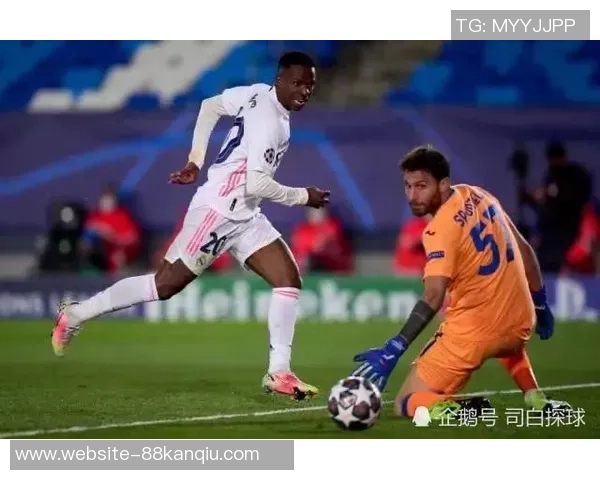 巴萨与巴黎激战裁判失业背后的争议与反思